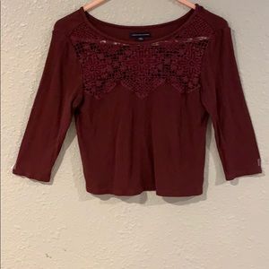 Quarter sleeve shirt